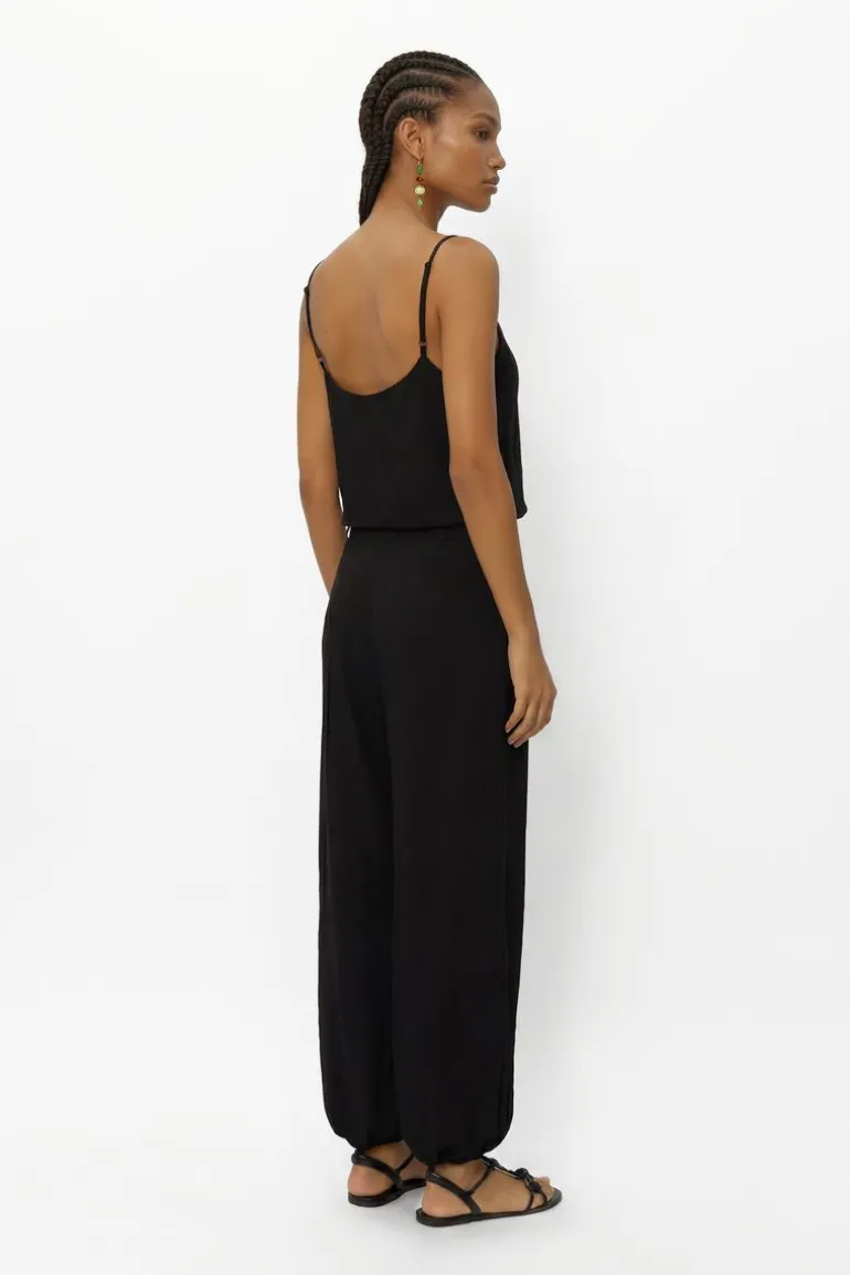 Calça Balone Cinto Tachas