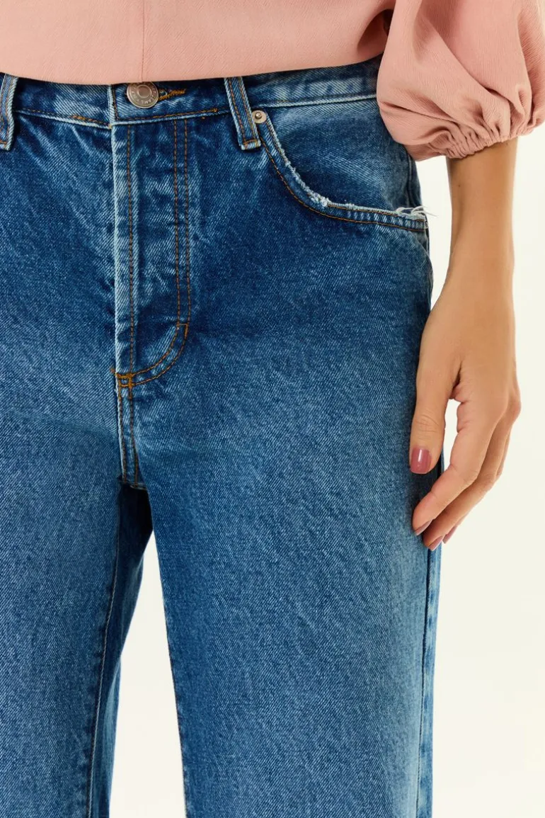 Calça Jeans Flare Botoes Braguilha