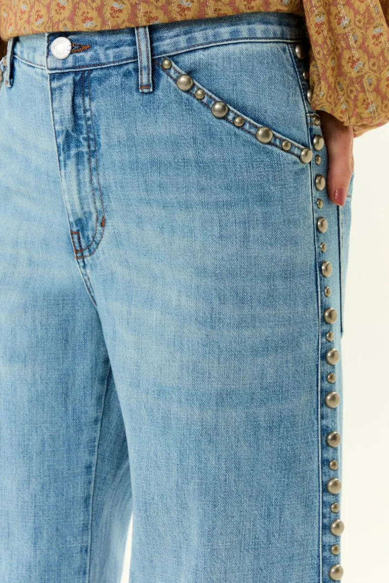 Calça Jeans Wide Leg Rebites Laterais