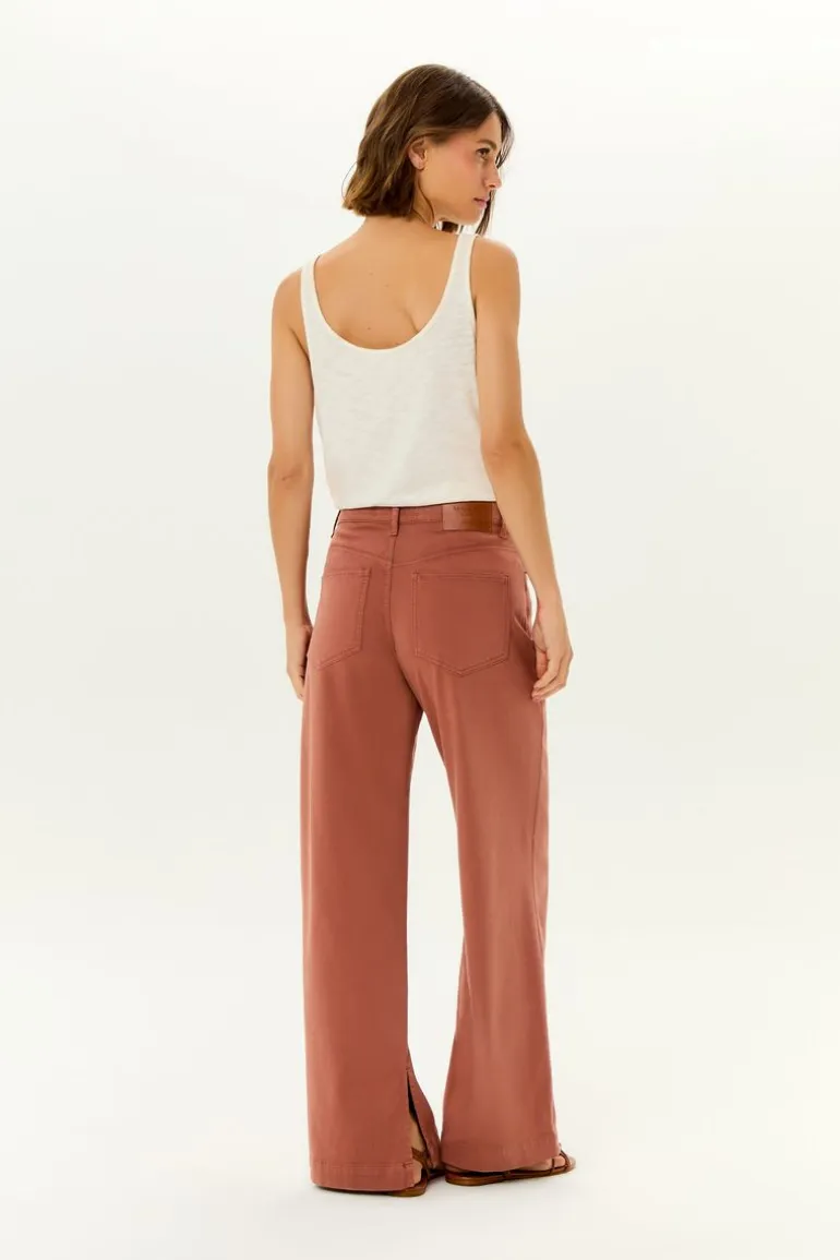 Calça Sarja Reta Fenda Soft
