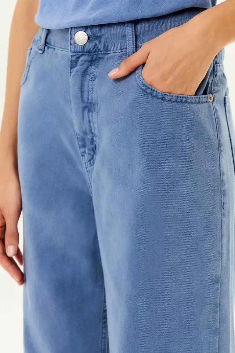 Calça Sarja Wide Leg Barra Larga