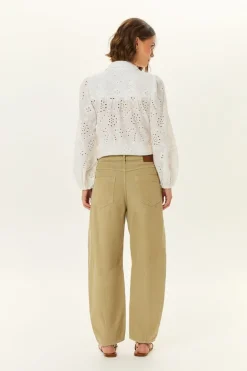 Calça Veludo Cotele Barrel Pregas