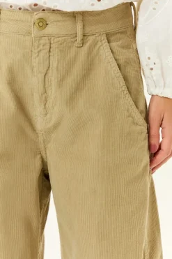 Calça Veludo Cotele Barrel Pregas