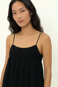 Vestido Curto Ggt Nervuras